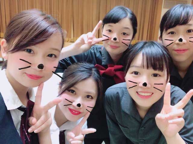 お仕事終わってからのご飯はもう女子会！？