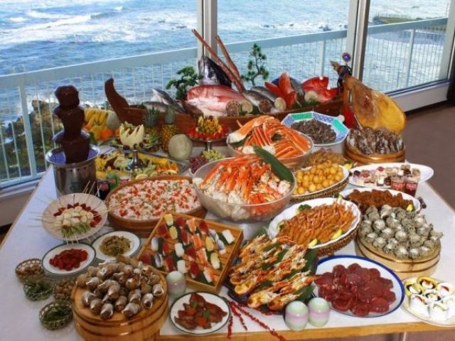 南房総の海で獲れた新鮮な魚貝類を使用した海鮮料理が自慢☆
