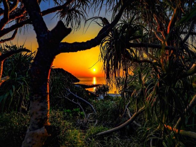 サンセットを眺めて1日を終えることも贅沢な島Timeですねっ☆