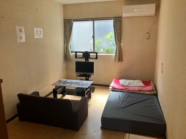 寮は勤務先の目の前なので非常に便利！
休憩中に海に行くことももちろんできます◎