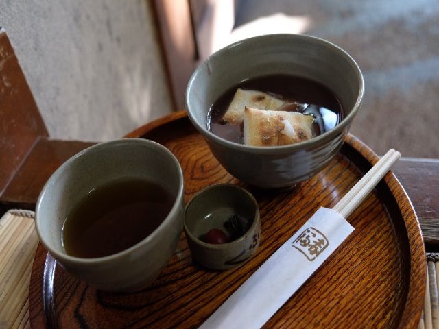 美味しい食べ物がいっぱいです♪