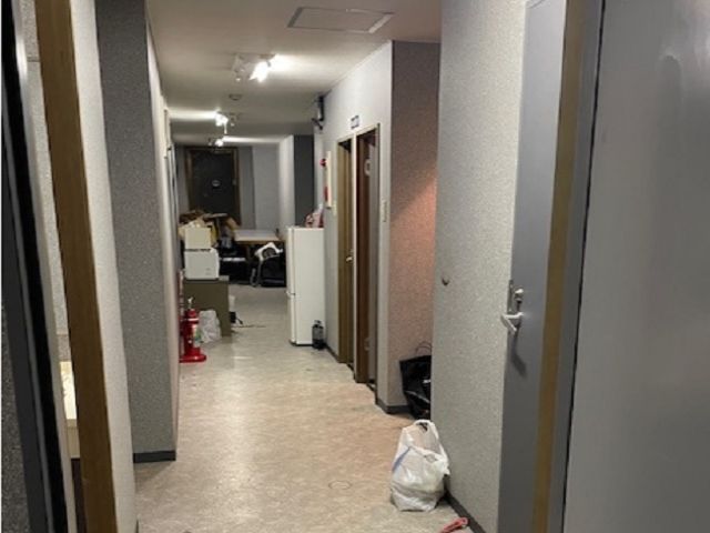 きれいな社員寮となります。
水回りは共同スペースにあります。