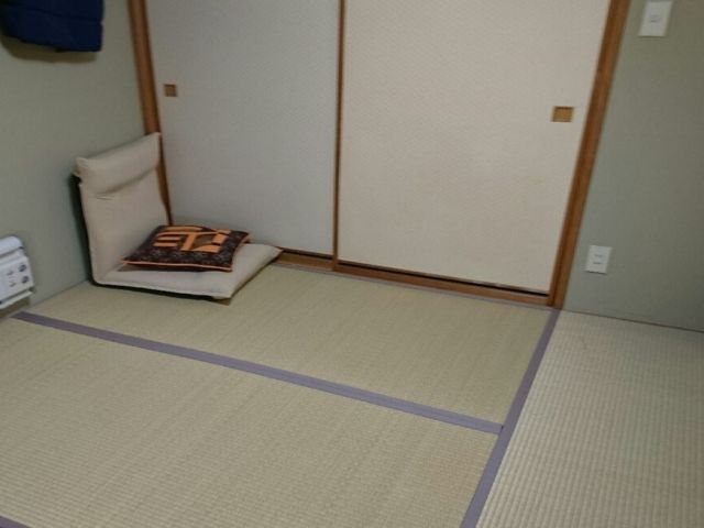 お部屋は和洋室の1DKタイプになります(^^)/