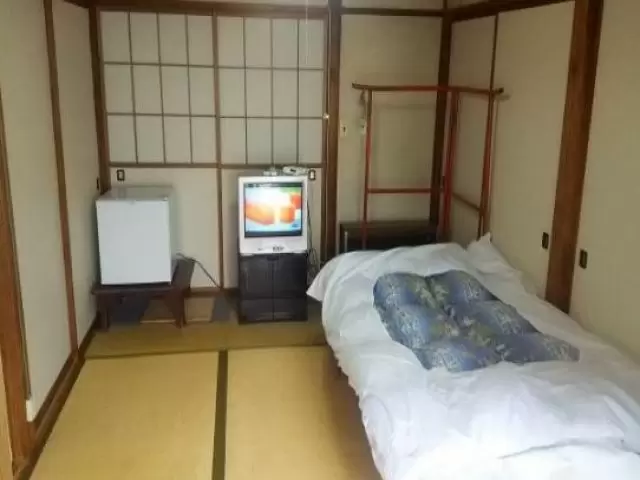 寮は懐かしさ感じる和室タイプです！