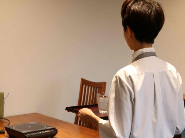 ミシュラン星付きの高級料亭でのお仕事です♪