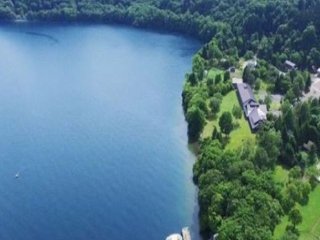 十和田湖周辺でのフロント業務です！自然がいっぱいで休みはリフレッシュもできます！！