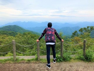 担当オススメの通し業務＆まかない自慢!!!自然に囲まれたホテルでのお仕事です★