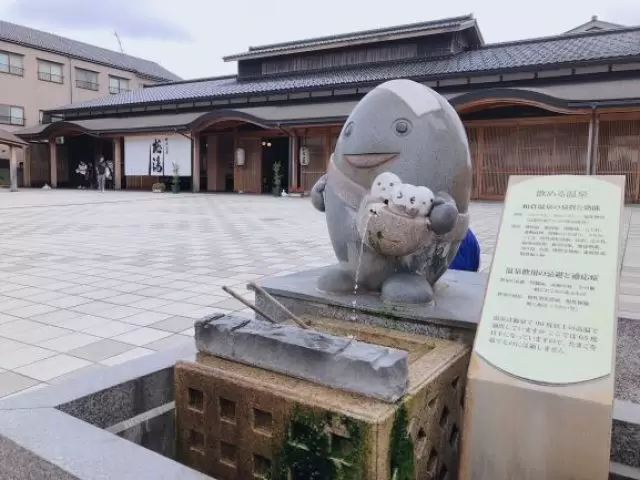 和倉温泉のゆるキャラ“わくたま君”