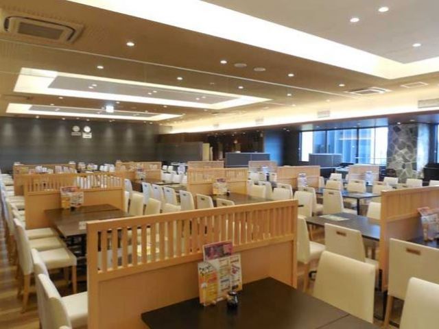 多くのお客様で賑わいます♪