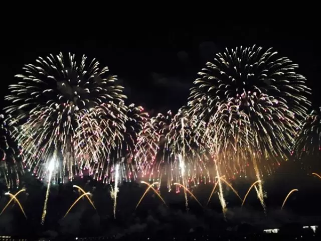 お仕事期間中には人気の花火大会が開催されるかも☆