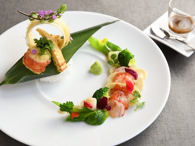 運んで頂くお料理になります♪