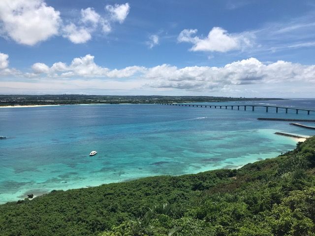 東洋一美しいと言われるビーチもすぐそこ！ドライブコースも満載です♪