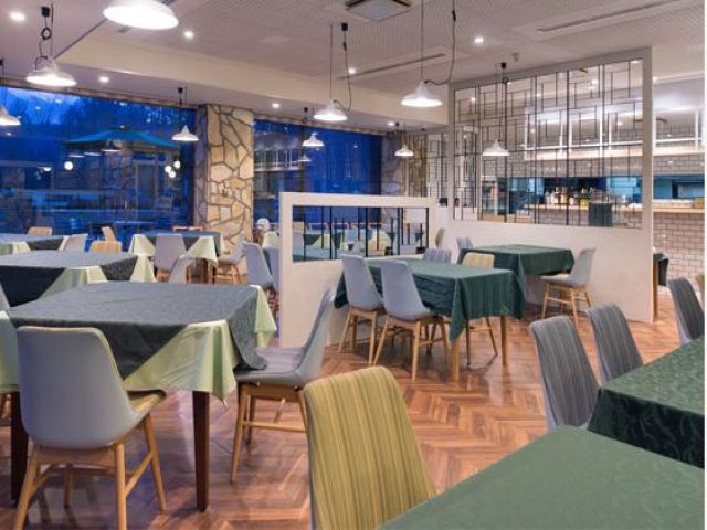 レストラン会場です!!
わんちゃんも一緒に食事ができます♪