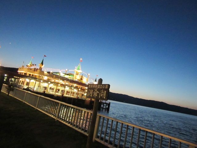 休日は遊覧船に乗ってパワースポットへＧＯ