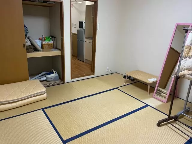 綺麗な個室寮。設備も充実しており、安心して働くためのサポート体制は万全の職場です。