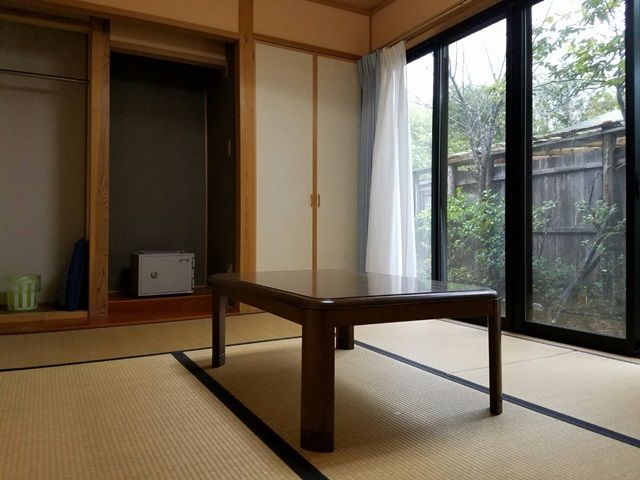 寮の一室です。寮は2つあります。