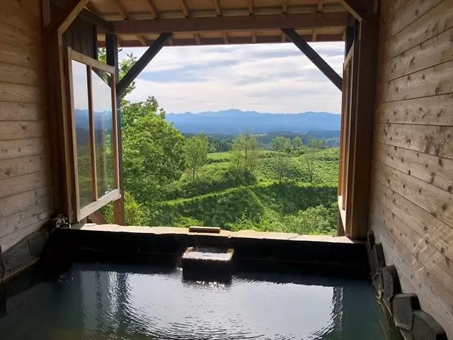 温泉からの景色は最高です！