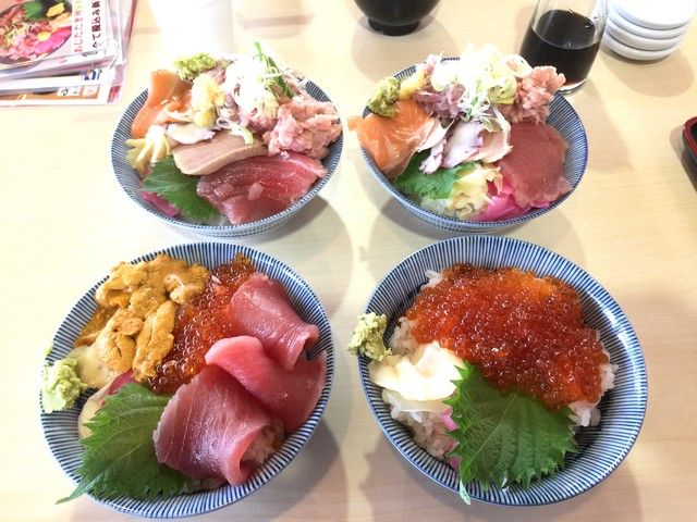 三陸の海鮮丼！今日はどれにしようかな