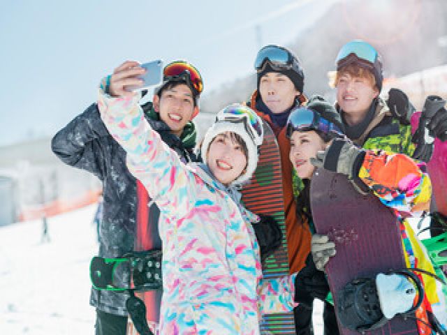 お休みの日はスキーを楽しもう！