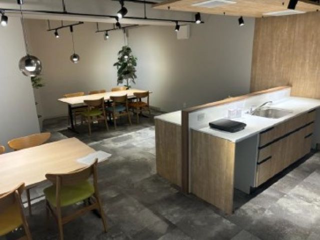 ☆従業員寮☆キッチン完備の共有スペースです！