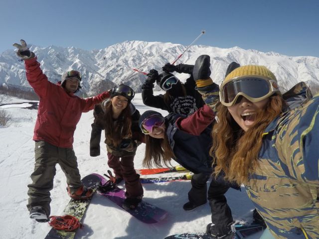 スキー場でのチケット販売のお仕事です！