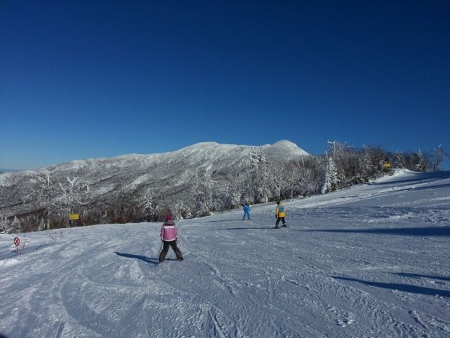 大きいゲレンデなので楽しめます(^O^)