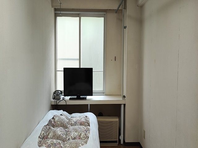 寮室内にトイレも完備されており快適です☆