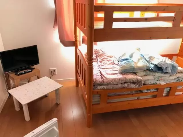 こちらは2階の相部屋♪1部屋に1つトイレがあるのでとても便利！私は相部屋をオススメします☆