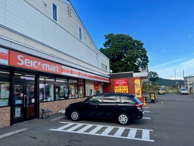 コンビニは寮から徒歩圏内！