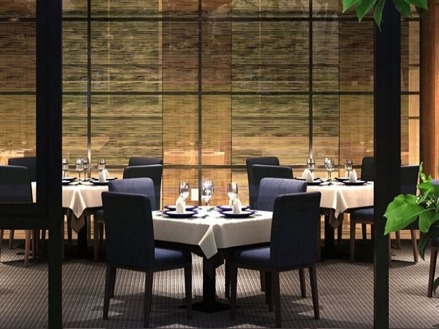 レストランでのお仕事です