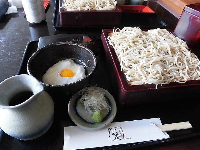 おいしい食べ物もたくさんあります☆