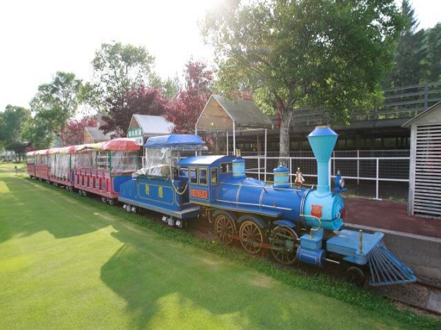 激レア☆子供向けのテーマパークでキャストのお仕事！明るく笑顔で接客接客～♪