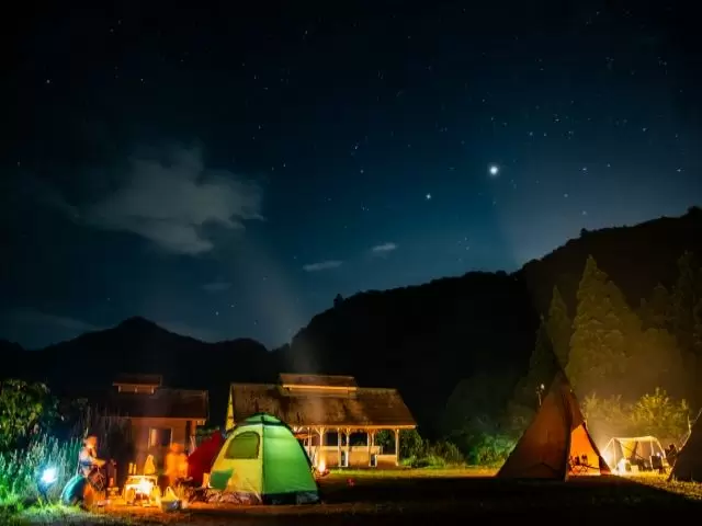 夜のキャンプ場も良いですよ～♪♪