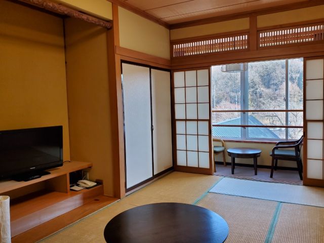 寮は客室を利用させていただけます！！