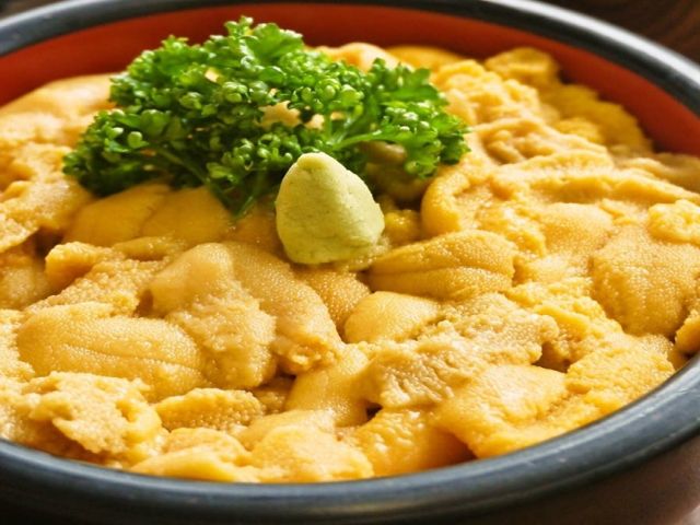 美味しい海の幸が有名なエリアです(^^)/