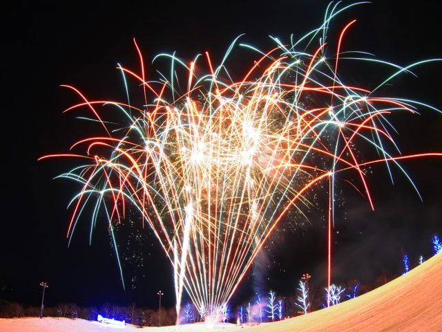 名物！≪ダイナ大花火祭り！≫