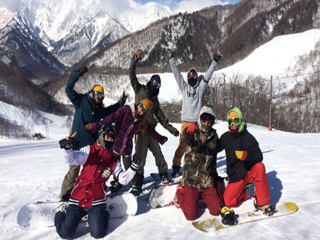 大人気のスキー場!!人間関係最高!
今年の冬はここで決まり!