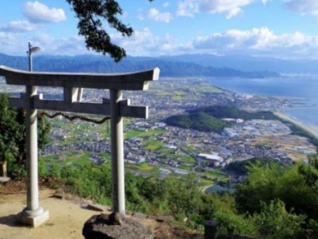 少し足を延ばすと・・・圧巻の景色が広がっています！