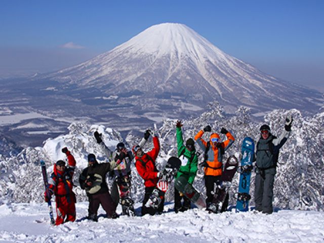 想い出もいっぱい作れちゃう☆
全国からたくさんの仲間が集まる巨大リゾートホテルです！