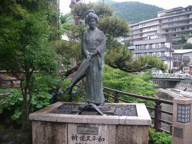 足湯スポットもいくつかありますよ～♪