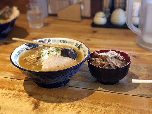 飲食店多数あり！