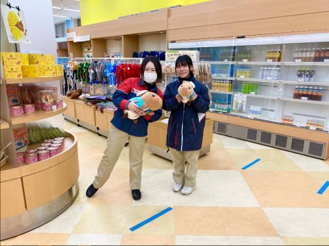 東海屈指のイルミネーション施設☆
園内の販売系接客サービスのお仕事です。