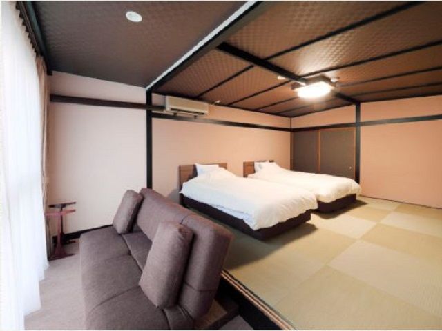 数年前にリニューアルされた館内でご勤務です！