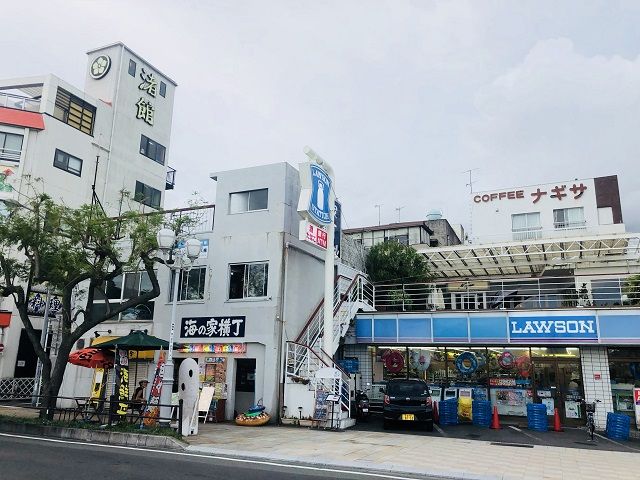 観光地だけは無く、生活環境が整っているのも熱海の魅力！コンビニだけでなくてスーパーもあり！