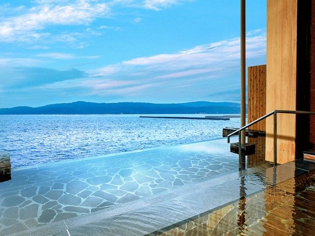 施設の前には海が広がっています♪