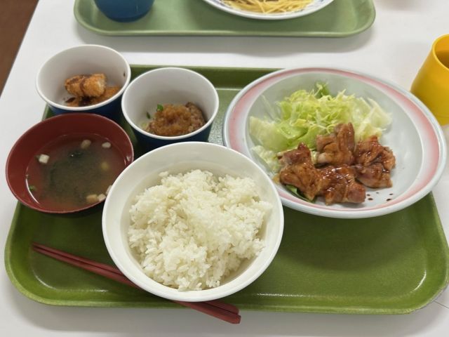 自慢のまかない☆彡
日替わりで好きなメニューが格安で食べられます！