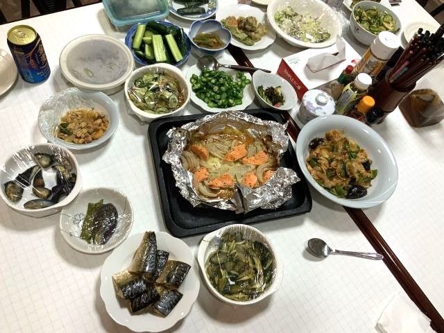 ここにしかないご馳走を是非食べてみて下さい♪
賄いも１日３食、休日もいただけ最高です！！