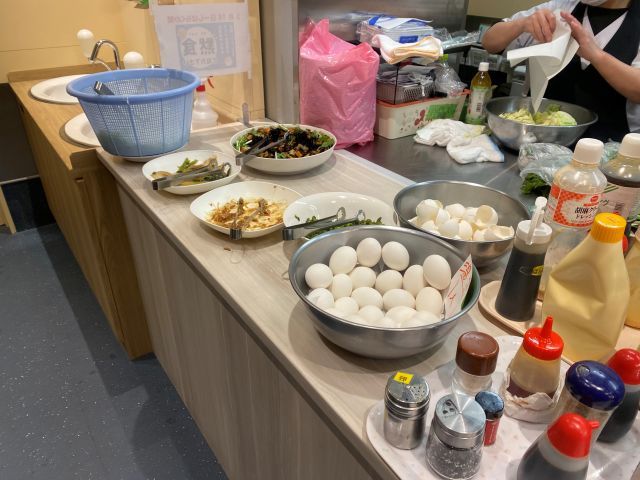 日替わりメニューです。毎週いろいろな種類のメニューが提供されるのえ、飽きずに楽しめます。