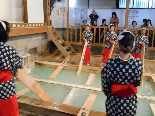 人気の草津です！お休みの日は温泉でリラックスできます！！