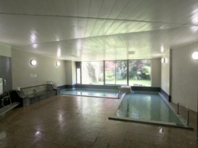 寮の中に温泉もついているので、毎日入れます！